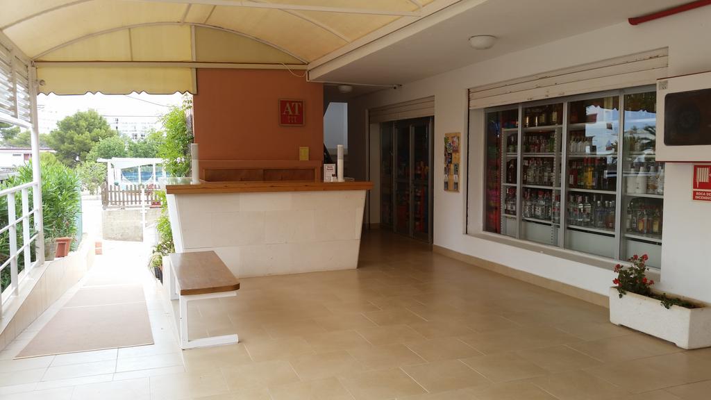 Aparthotel Vista Al Puerto Sant Antoni de Portmany